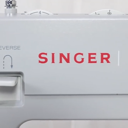 SINGER 5523 household sewing machine